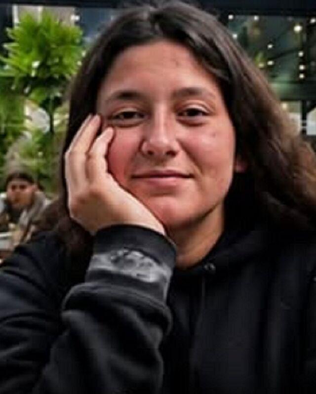  Gülşah Sakar