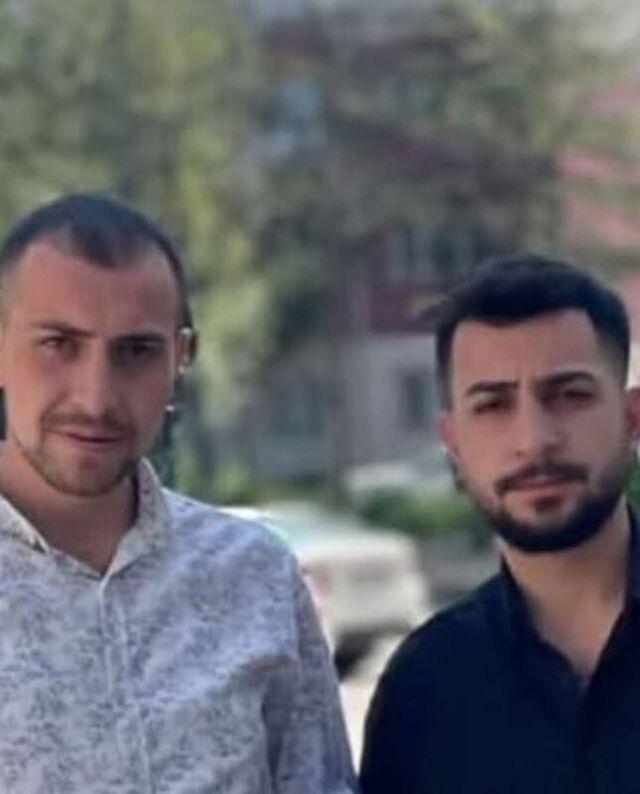 Öldürülen iki kardeş, Mehmet Emre Çalı (Solda), Enes Çalı (Sağda).