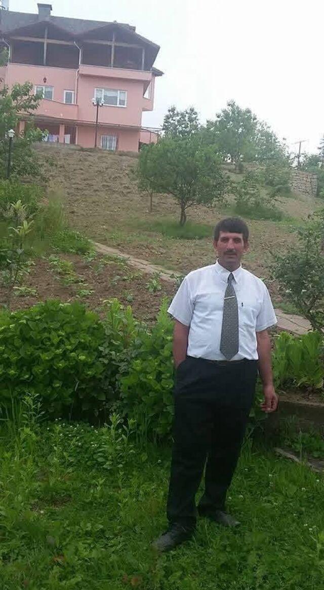 Ali Turhal, toprak yığınının altında kaldı