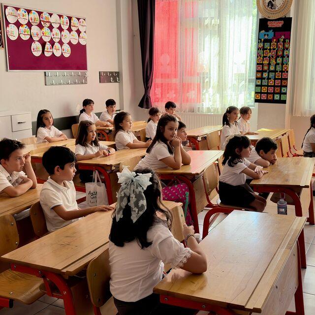 TÜİK: Muhtemel eğitim süresi 2025'te 16,8 yıl oldu