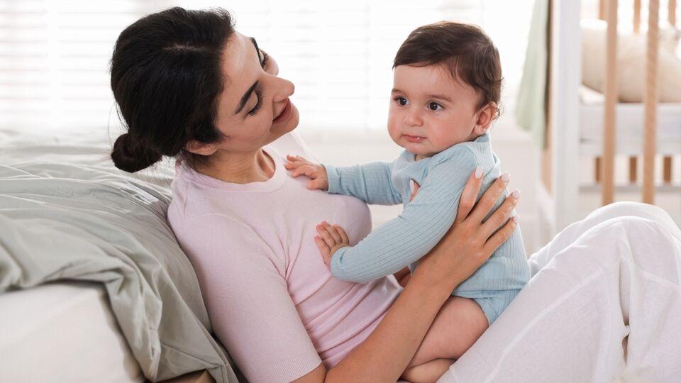 Rüyada bebek sevdiğini görmek ne anlama gelir?