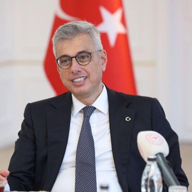 Sağlık sistemi günde 3 milyon insana dokunuyor