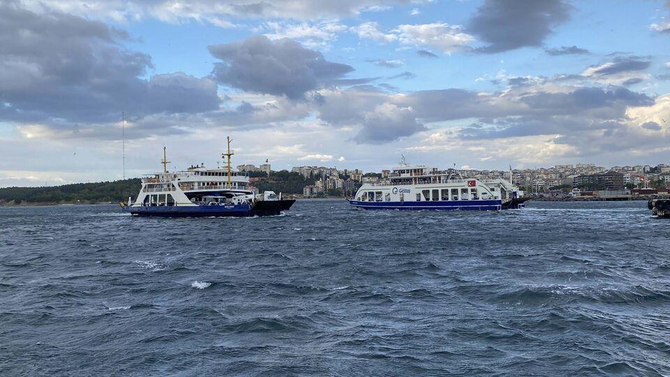 Gökçeada ve Bozcaada'ya fırtına engeli