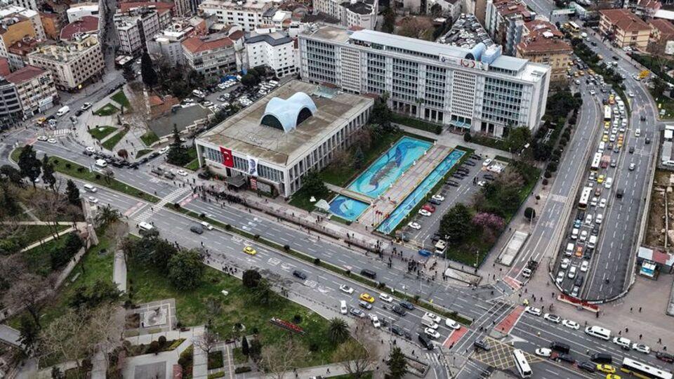 İBB yolsuzluk davasında 4 sanığa tahliye