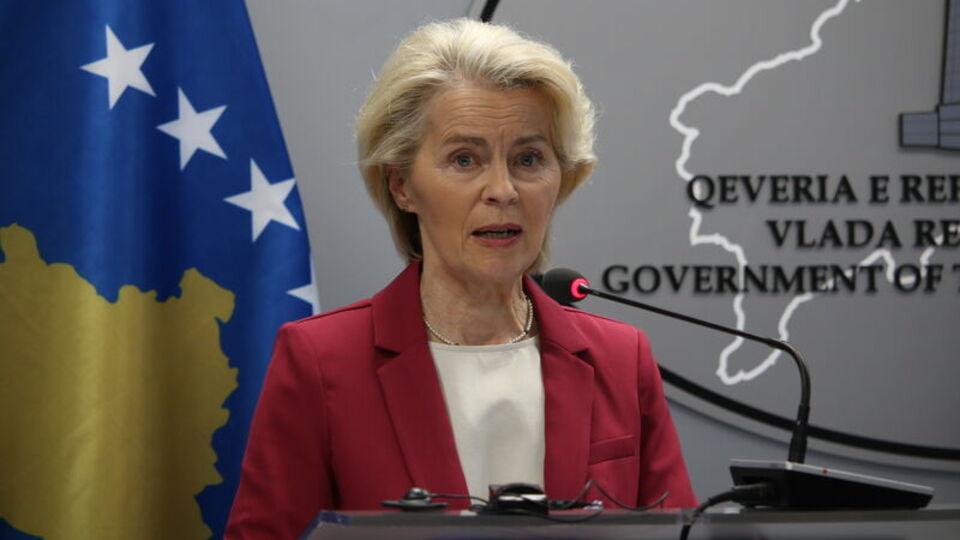AB'den Kosova'ya yeşil ışık