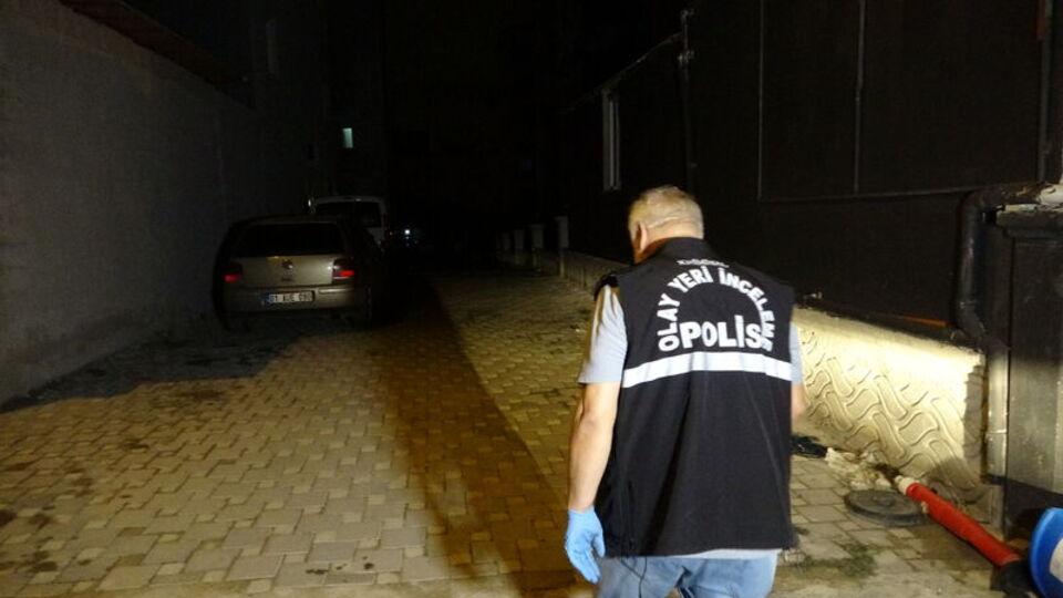 Adana'da üçüncü kattan düşen adam öldü