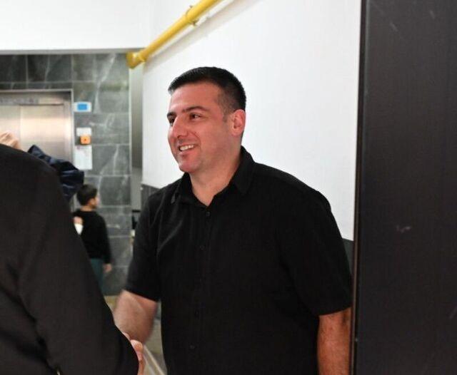 Polis memuru Numan Şen.