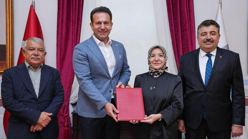 Bezmialem Vakıf Üniversitesi ile Darülaceze arasında sağlık ve bakım alanında işbirliği protokolü