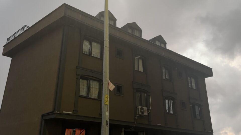 Kabus evi! "Sırtımda naylon erittiler!"