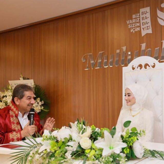 Esenler'de çiftlere ücretsiz nikah hatırası
