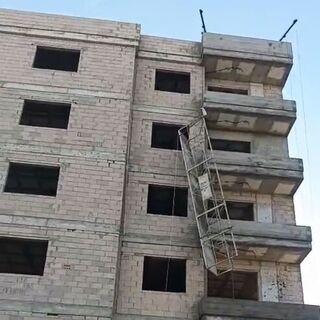 İnşaat işçisi kardeşler iskeleden düştü: 1 ölü, 1 yaralı