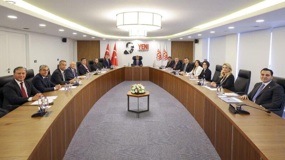 YENİ Parti, AYM'ye "isim" savunmasını sundu