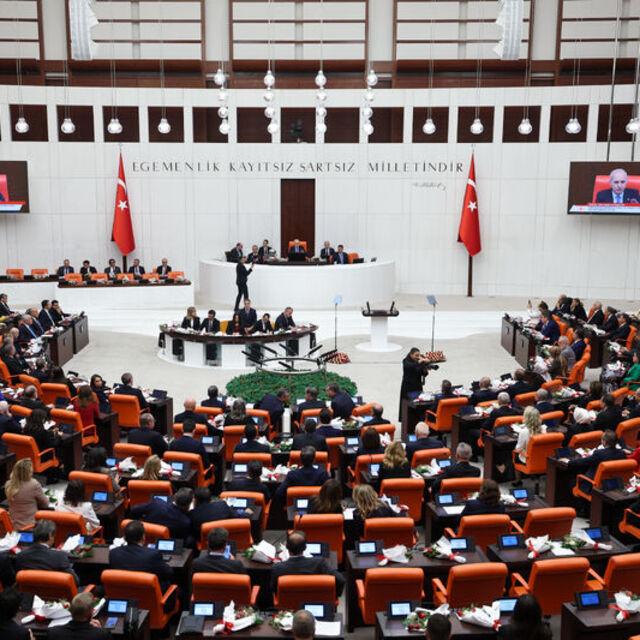 AK Parti'den üç kritik düzenleme mesajı