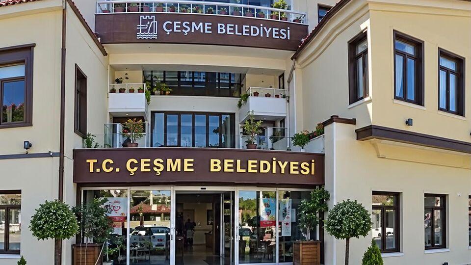 Çeşme Belediyesi'ne operasyon: 8 gözaltı