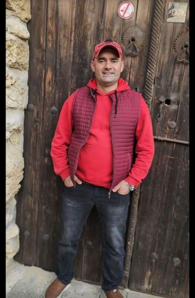 İki gün önce öldürülen, 40 yaşındaki Orhan Artça.