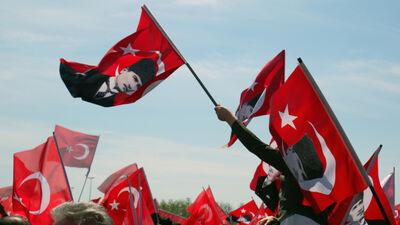 28 Ekim yarım gün mü?