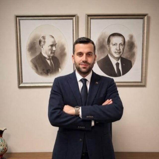 Ataşehir Belediye Başkan Vekili Serdar Orhan kimdir?