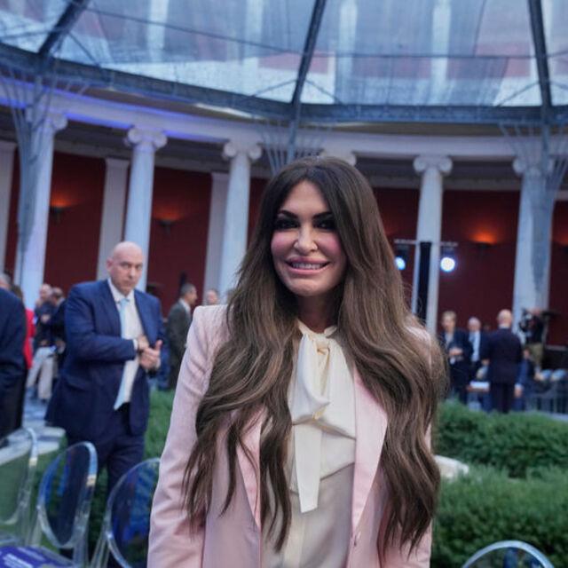 Trump, Atina Büyükelçisi'ni görevden alacak mı?