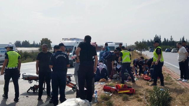Midibüs devrildi: 17 yaralı