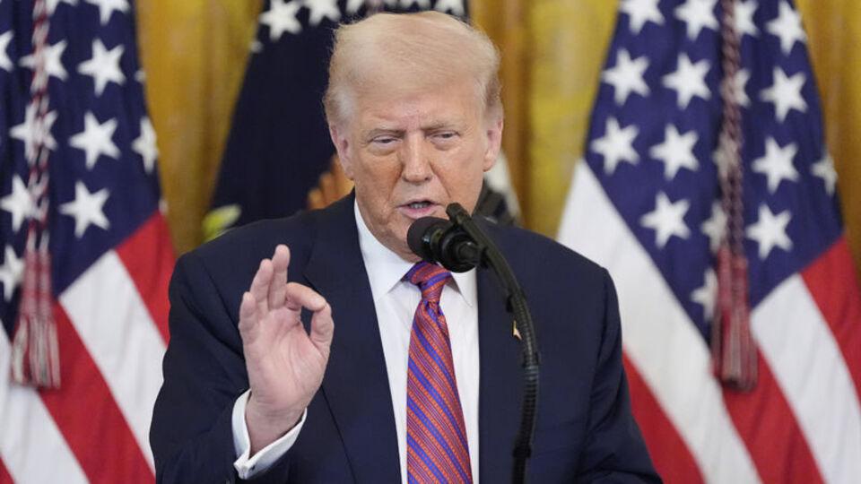 Trump: Husiler yanlış işler yapıyorlar
