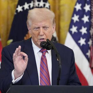 Trump: Husiler yanlış işler yapıyorlar