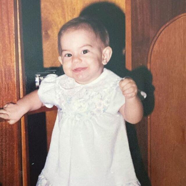 Bu küçük kızı tanıyabilecek misiniz?