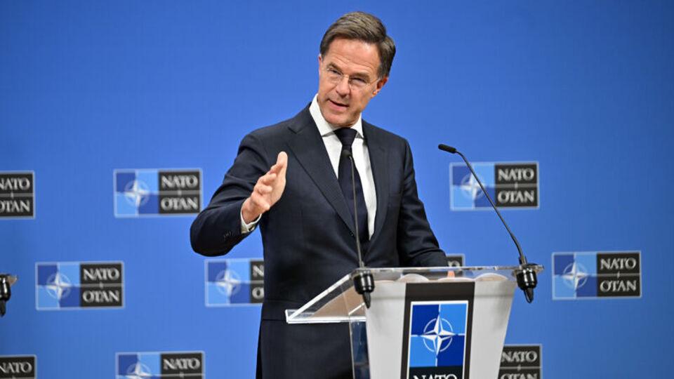 Rutte'den Rusya'ya mesaj
