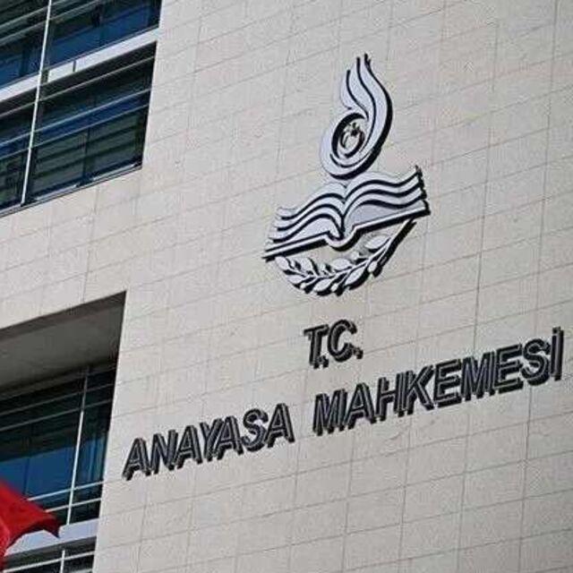 AYM'den 26 siyasi partiye suç duyurusu
