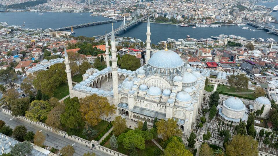 Süleymaniye'nin kubbesindeki gizli testilerin sırrı buymuş!