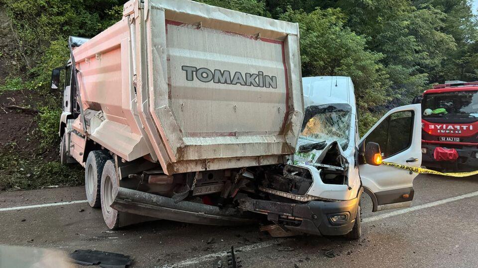 Ordu'da feci kaza: 1 ölü, 23 yaralı