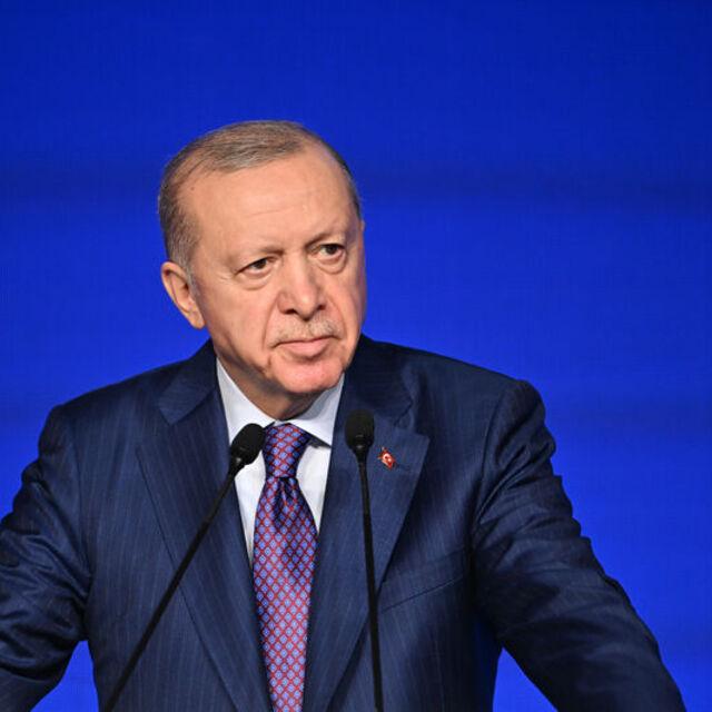 Cumhurbaşkanı Erdoğan'dan 38 bin sağlık çalışanı müjdesi
