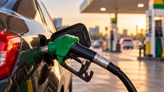 Benzine indirim geliyor! Tarih belli oldu