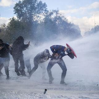 Paris'te gerginlik tırmanıyor
