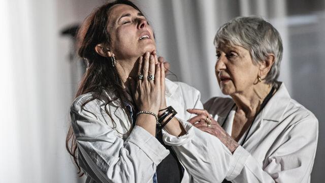 İstanbul Tiyatro Festivali Lacrima ile açılıyor