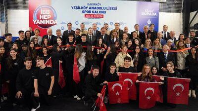Bakırköy'deki lisede yeni spor salonu açıldı
