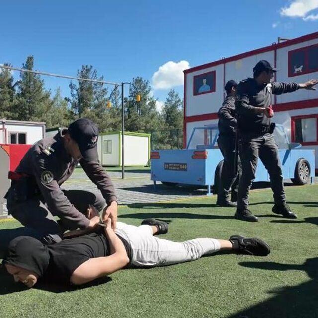 Diyarbakır'da polis eğitim alanı hizmete girdi