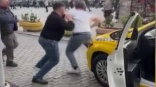 Taksiciler yolu ringe çevirdi