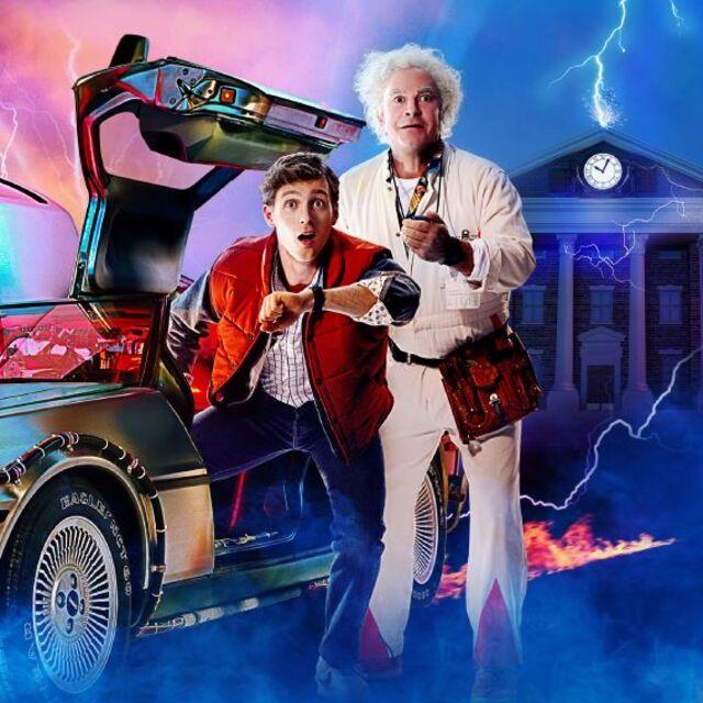 'Back to The Future Musical' geliyor