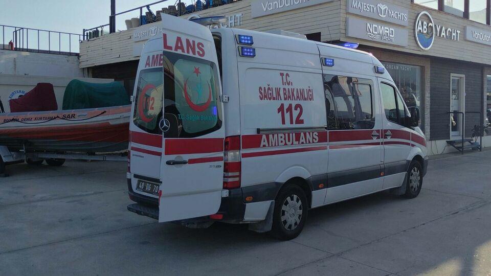 Bastonu kırıldı, ateşe düşerek can verdi