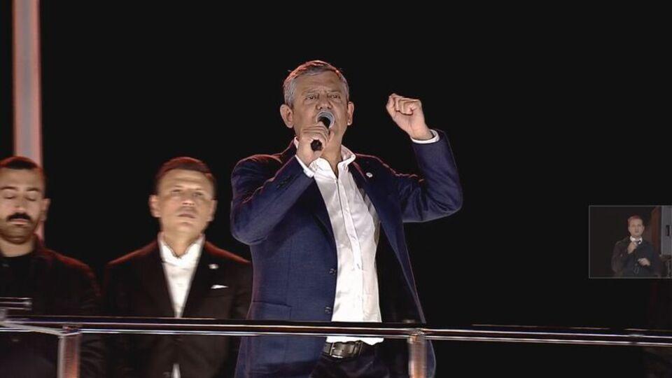 Özel, Zeytinburnu'nda konuştu