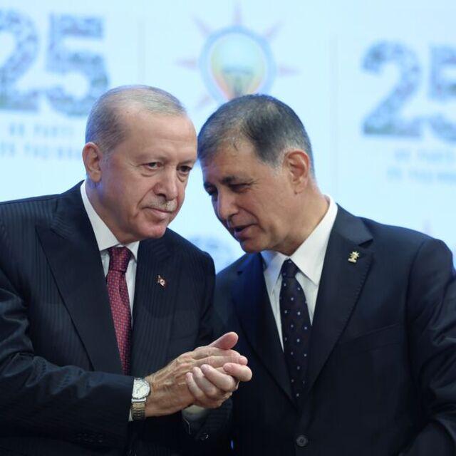 AK Parti'ye geçiş sürecini paylaştı