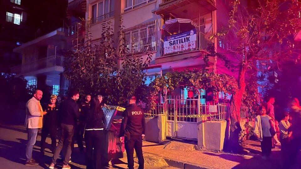 Zemini çöken binada 40 kişi tahliye edildi