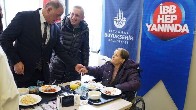 İBB, Zeytinburnu'nda kent lokantası açtı