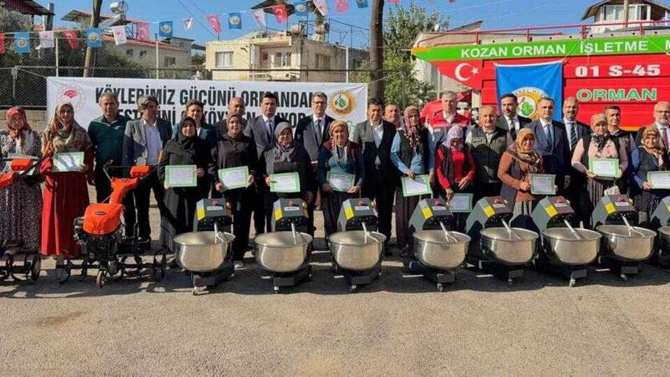 Kozan'da kadınlara makine desteği