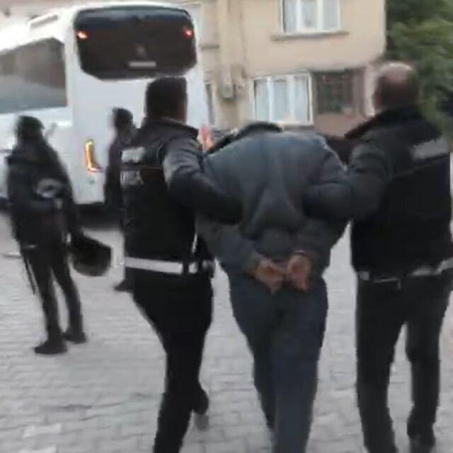 İki ilde 22 gözaltı, 17 tutuklama