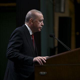 Kabine toplanıyor