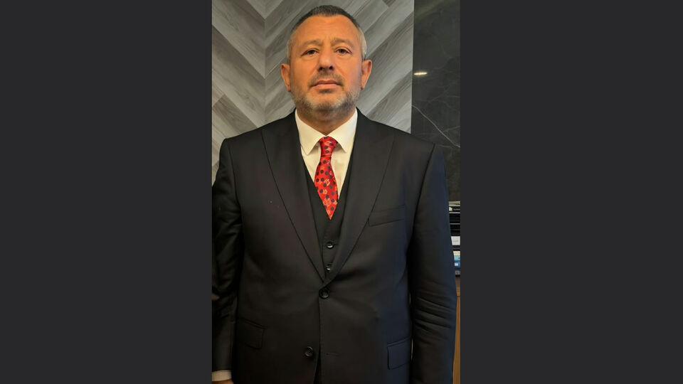 "Kentsel dönüşüm, İstanbul'un öncelikli gündemi"