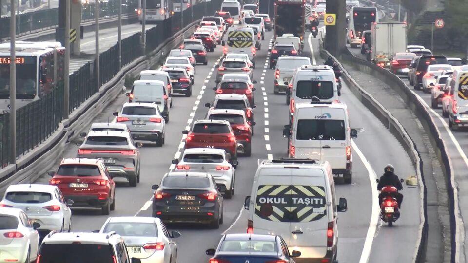 İstanbul'da pazartesi trafiği