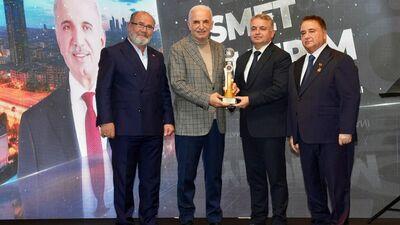 "İstanbul'da Yılın Belediye Başkanı" ödülünü aldı