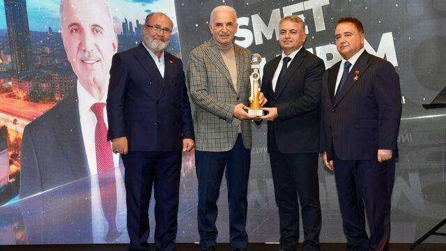 "İstanbul'da Yılın Belediye Başkanı" ödülünü aldı